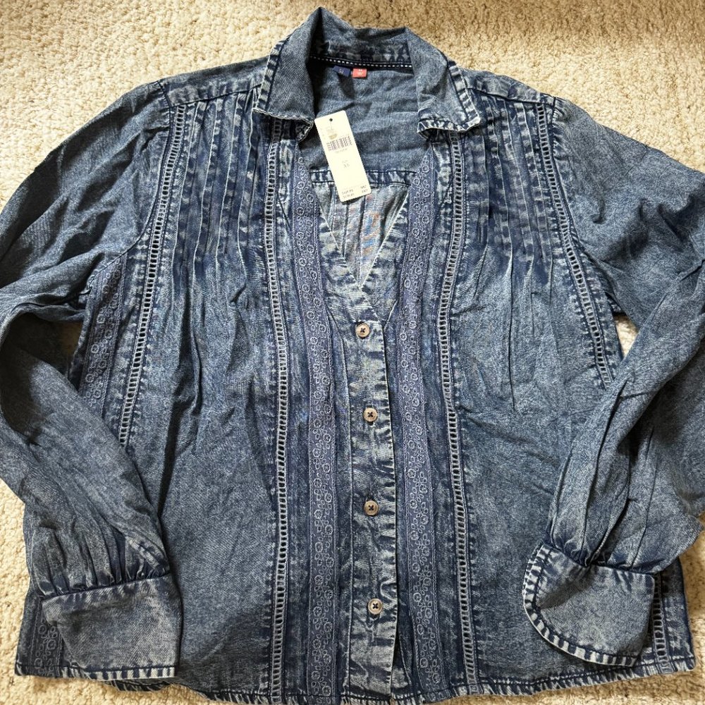 Anthropologie Pilcro Chambray Button Down NWT XS